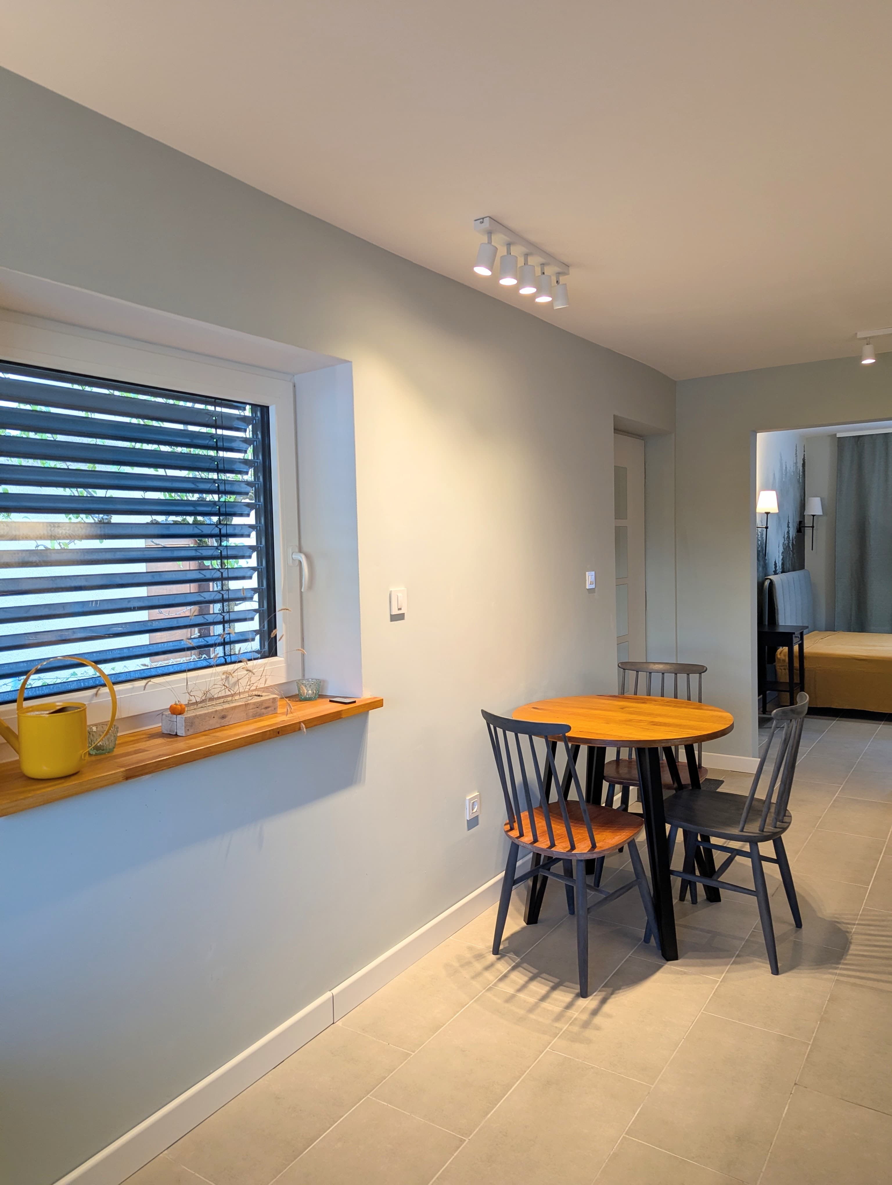 Gallery image 6
