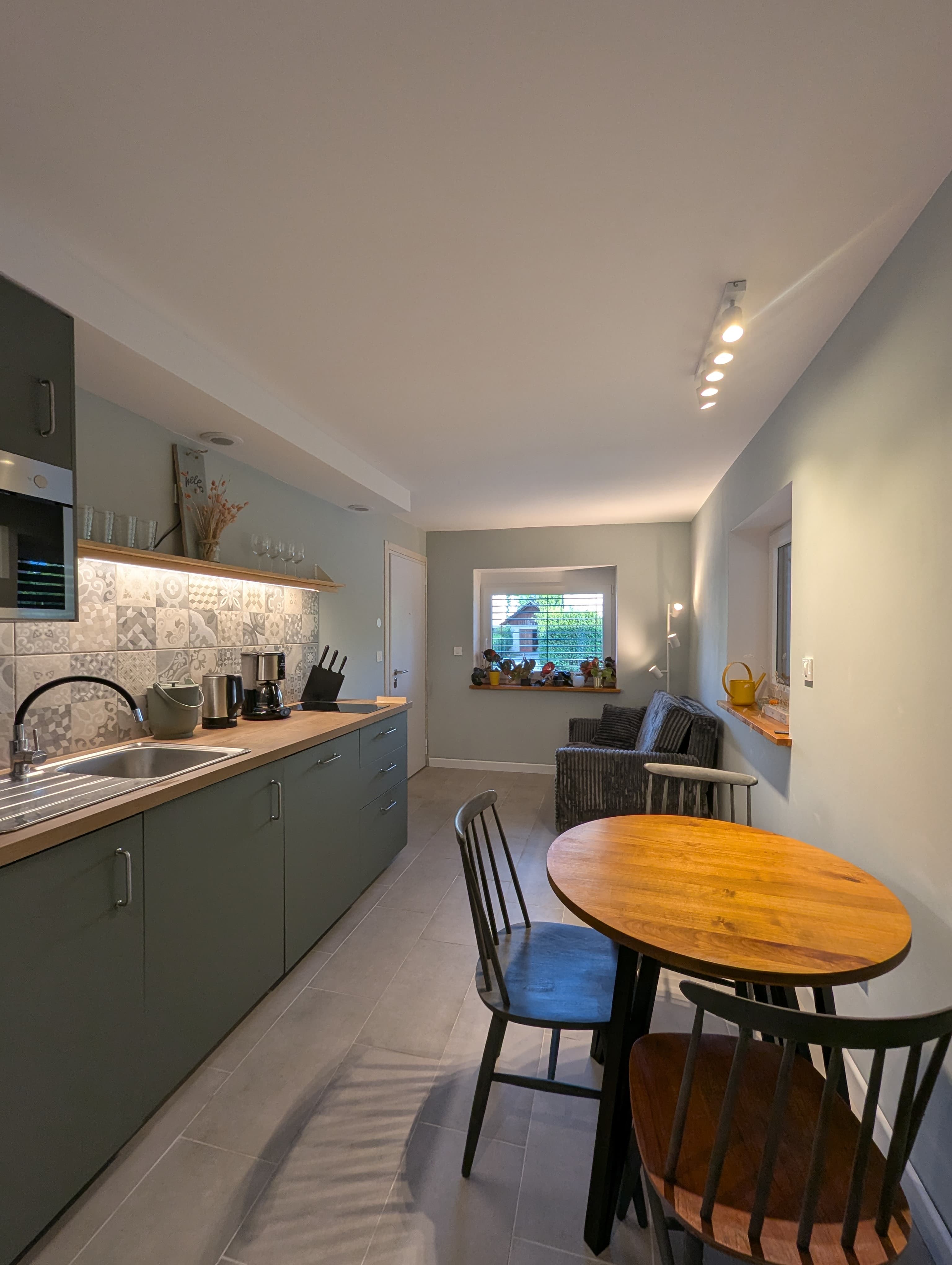 Gallery image 13